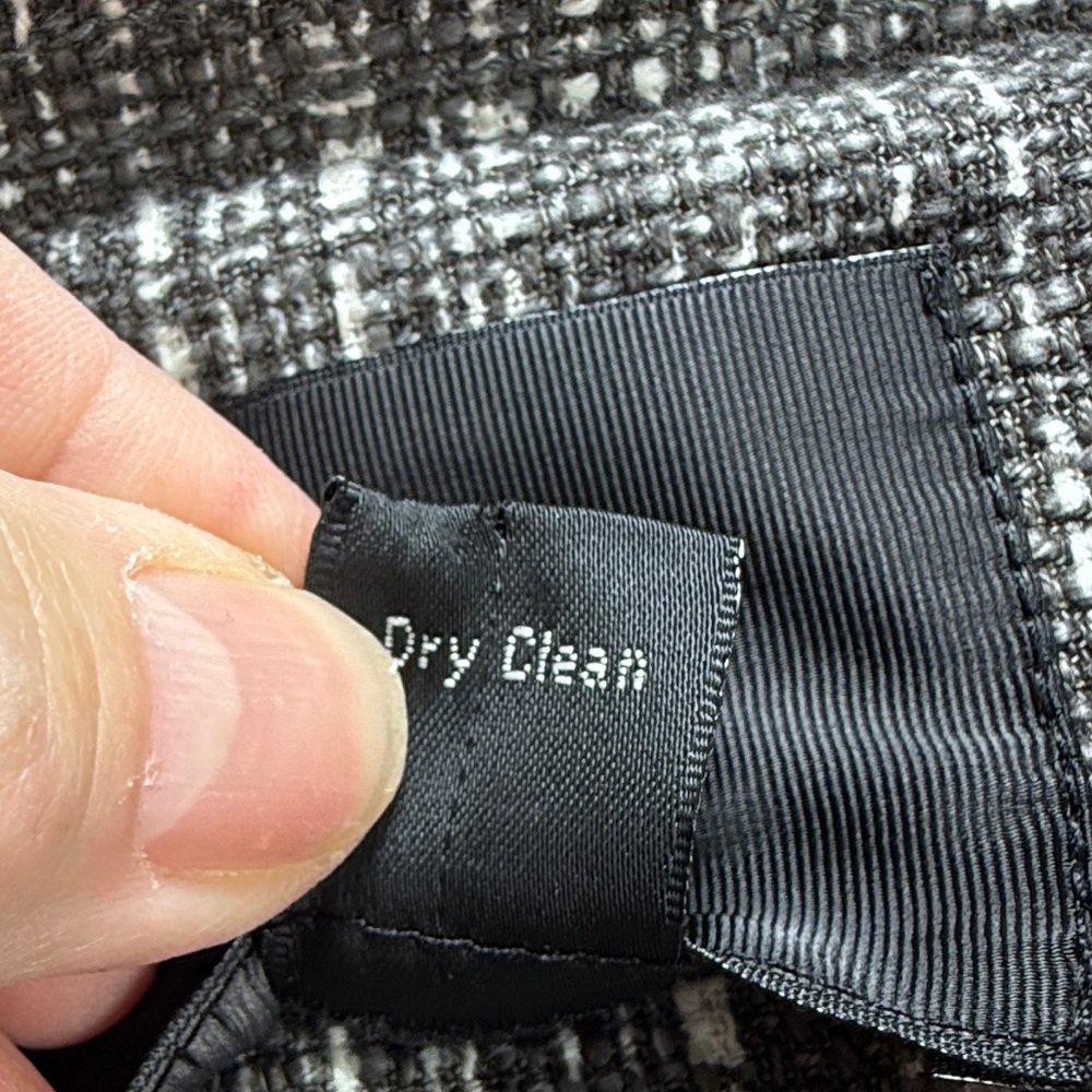 J.Crew Collection Tweed Contessa jeweled black and white Blazer‎ size 6 - Picture 13 of 15